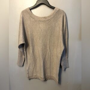 Kaisely Women's Beige Sweater - tunic length button back